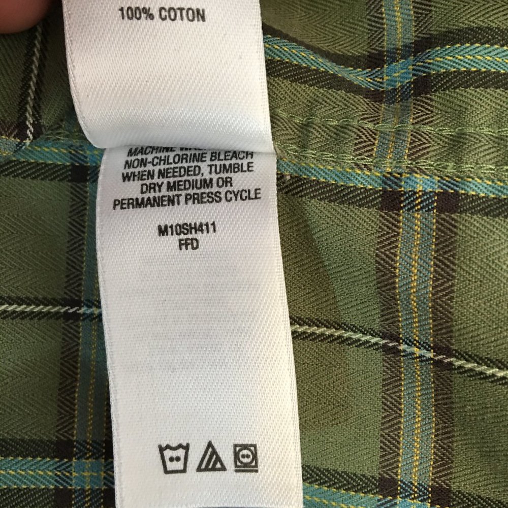 Cabela's Men's L Outfitter Series Green Plaid Long Sleeve Cotton Button Down - Picture 5 of 6
